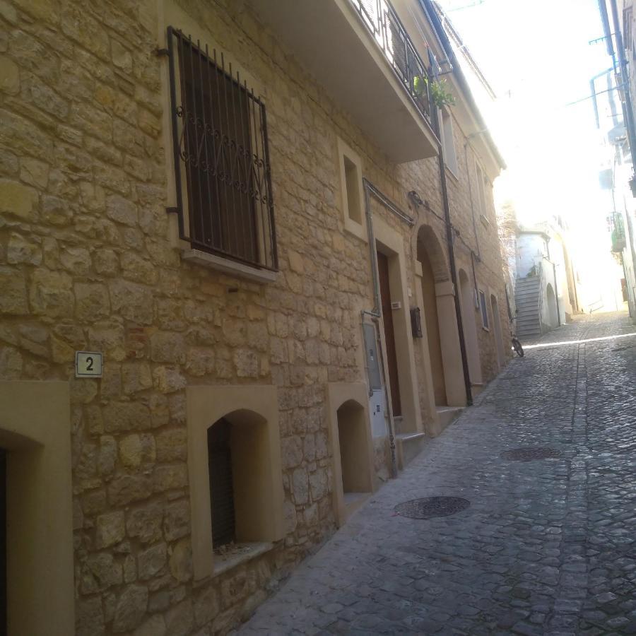 Creta Rossa Bed & Breakfast Larino ภายนอก รูปภาพ